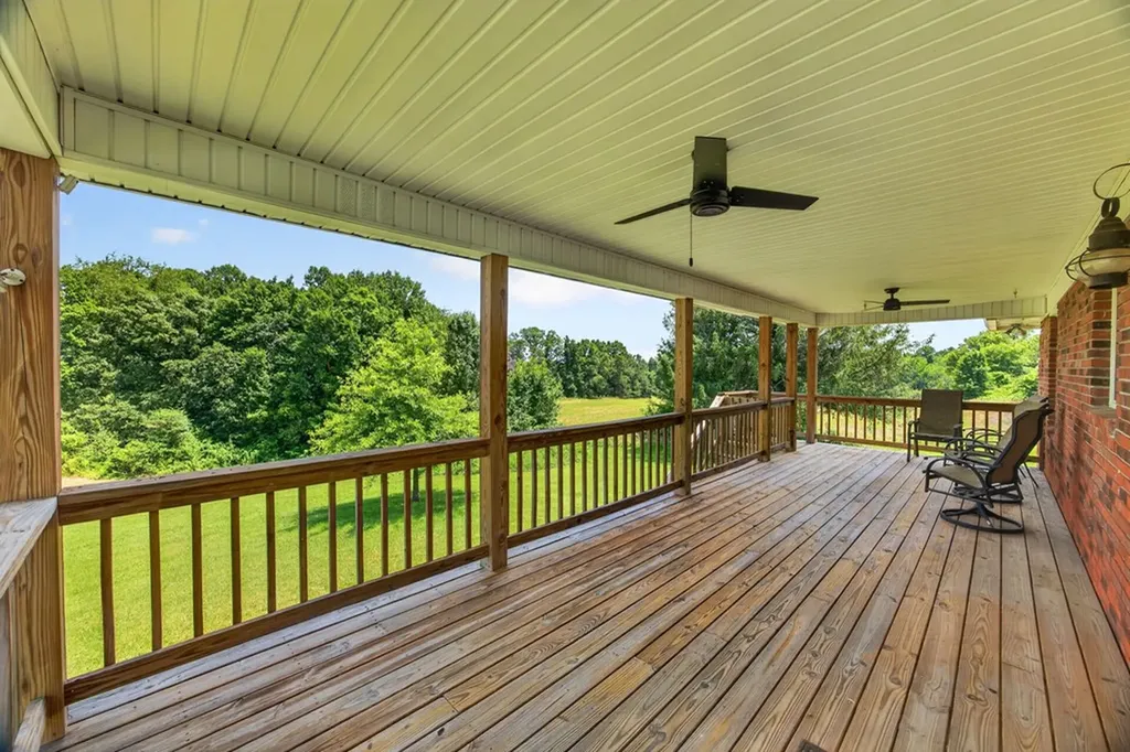 4160 Standing Rock Road Jamestown TN 38556