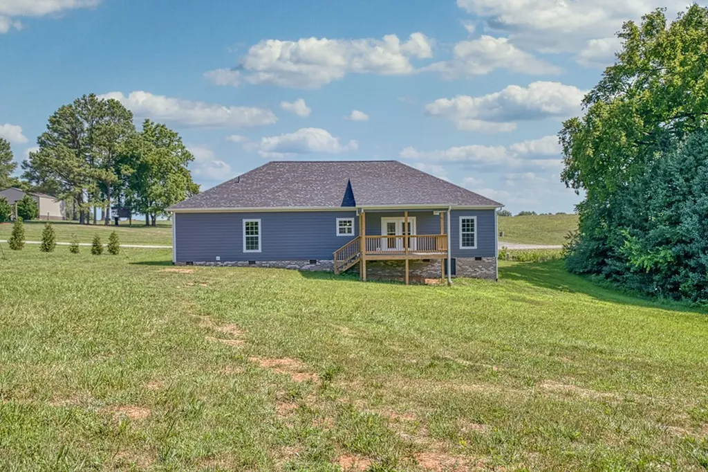 170 Deer View Drive Sparta TN 38583