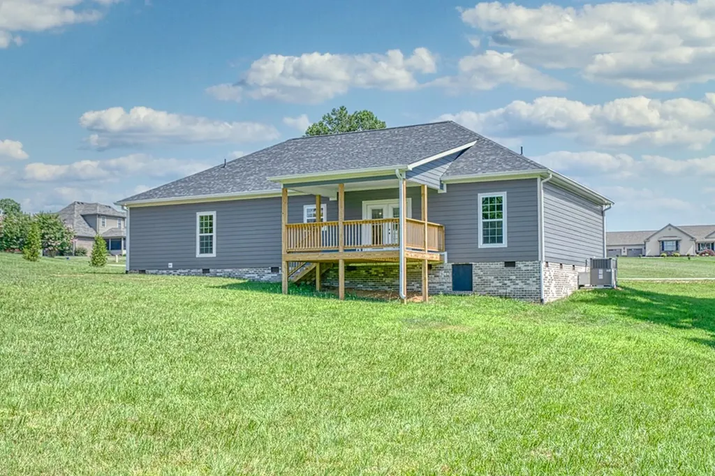 170 Deer View Drive Sparta TN 38583