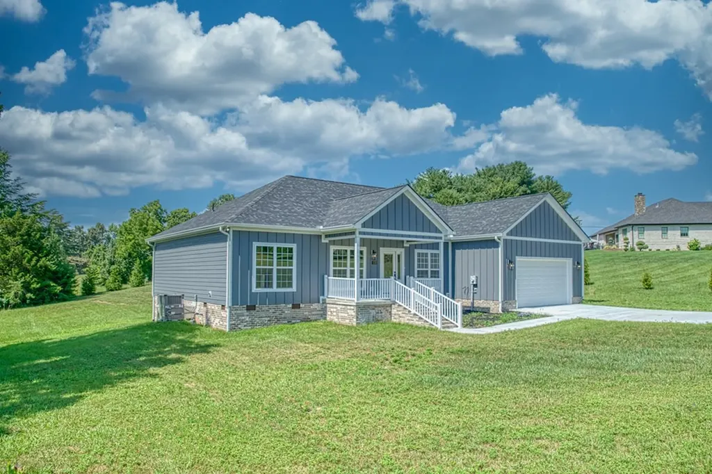 170 Deer View Drive Sparta TN 38583