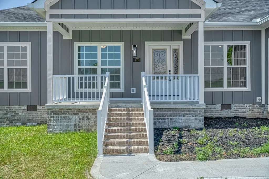 170 Deer View Drive Sparta TN 38583