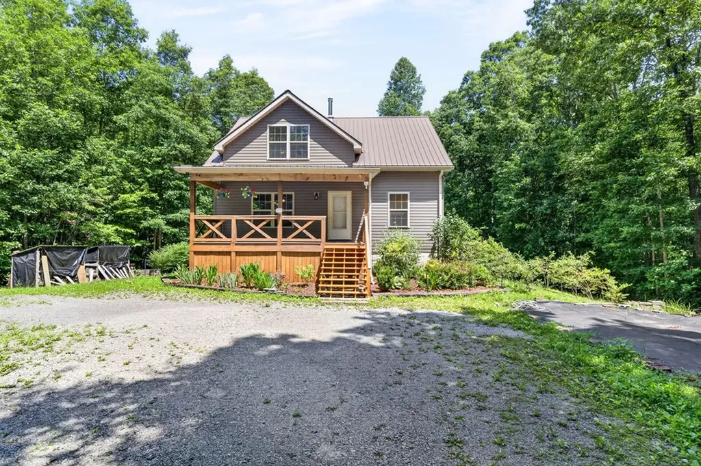 1007 Parkstown Extension Crossville TN 38589