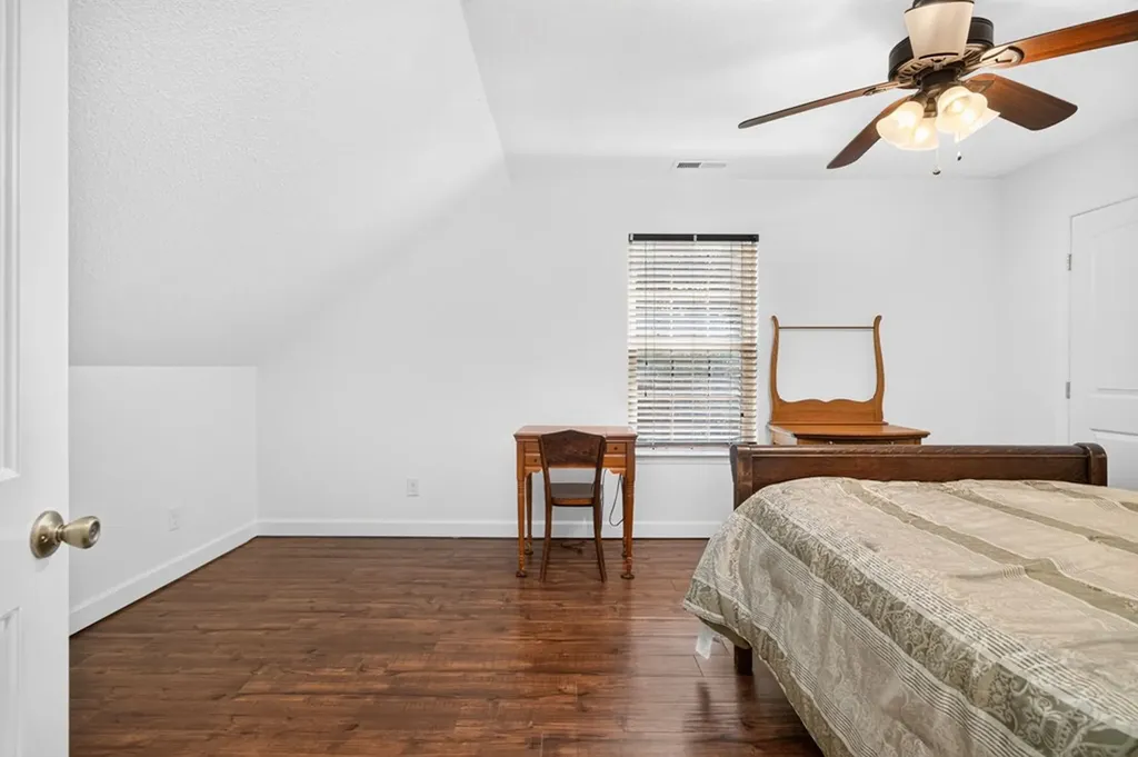 1007 Parkstown Extension Crossville TN 38589