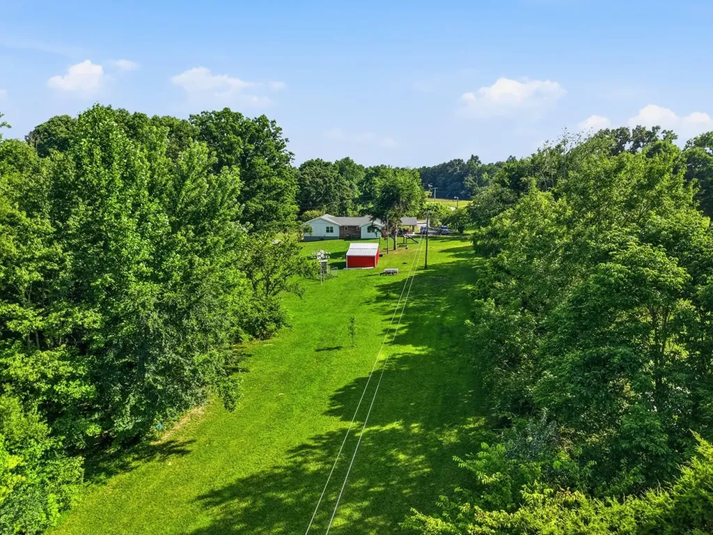 5759 Green Road Bloomington Springs TN 38545