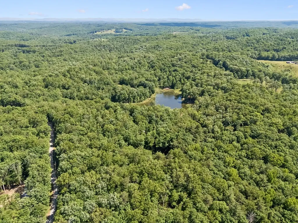 340 Doe Ridge Road Oneida TN 37841