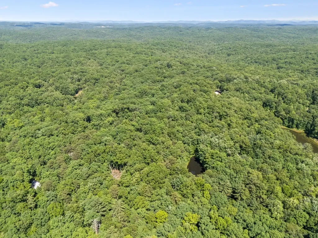 340 Doe Ridge Road Oneida TN 37841