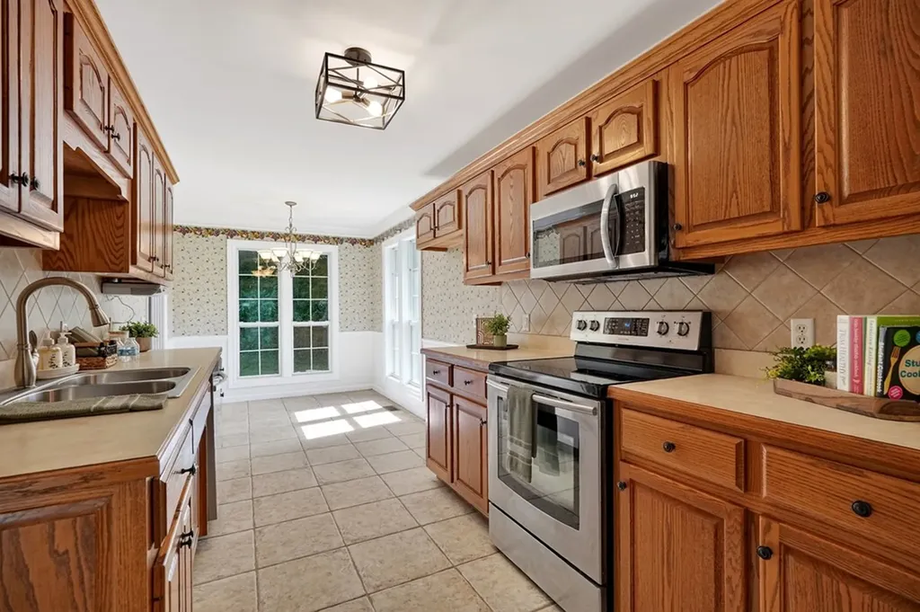 1920 Bay View Drive Cookeville TN 38506