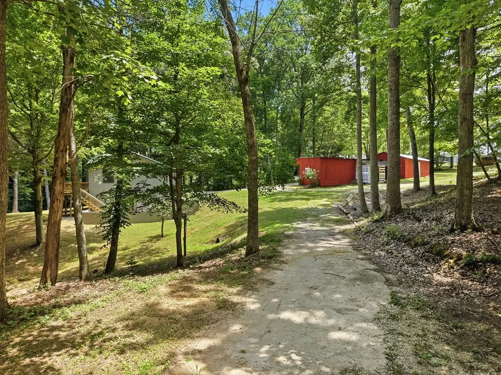 2543 S Bunker Hill Road Sparta TN 38583