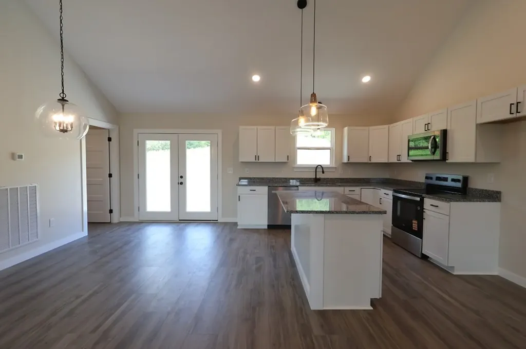 797 Smith Bend Lane Gainesboro TN 38562