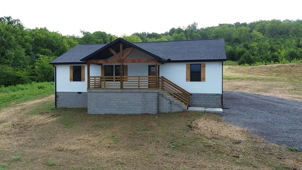 797 Smith Bend Lane Gainesboro TN 38562