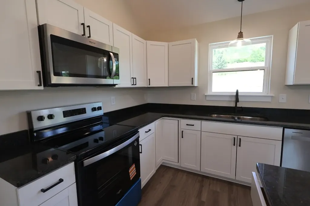 817 Smith Bend Lane Gainesboro TN 38562
