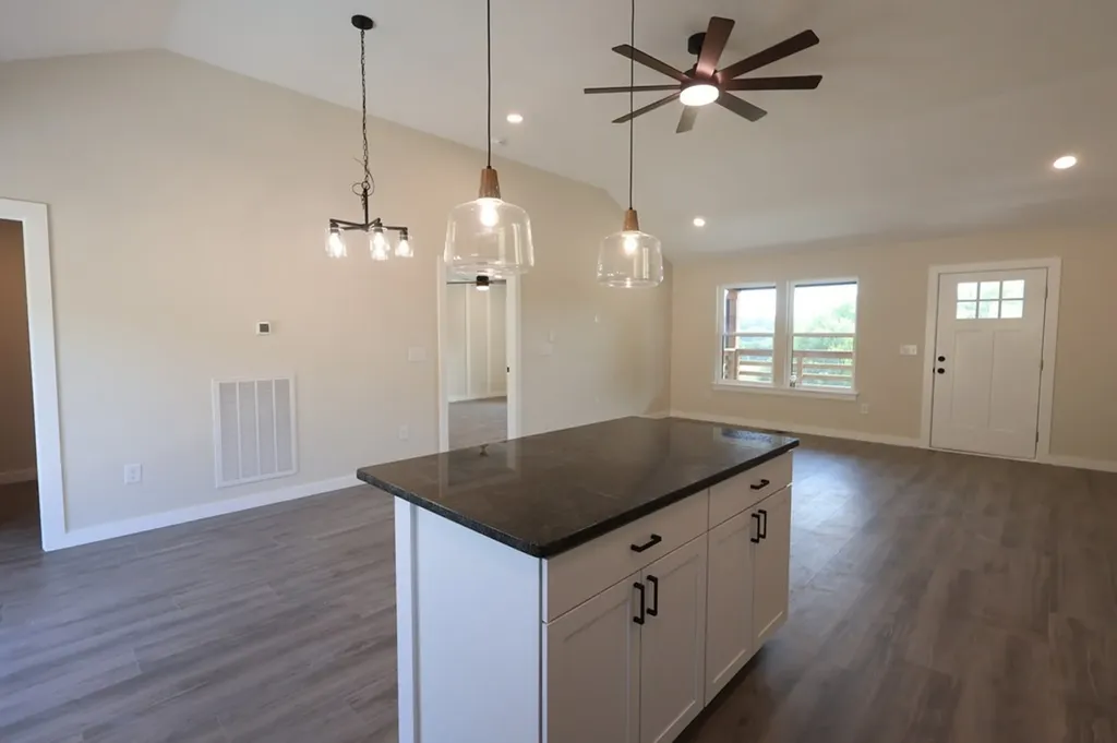 817 Smith Bend Lane Gainesboro TN 38562