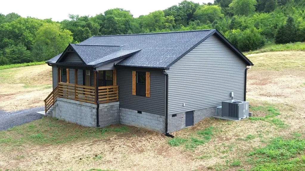 817 Smith Bend Lane Gainesboro TN 38562