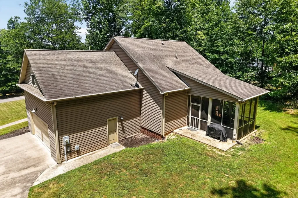 7117 Coleman Circle Baxter TN 38544