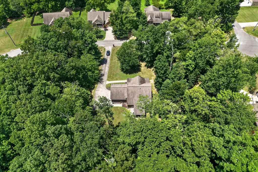 7117 Coleman Circle Baxter TN 38544