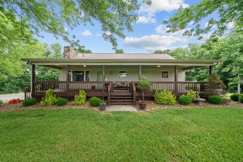 600 Dave Garrett Road Crossville TN 38571