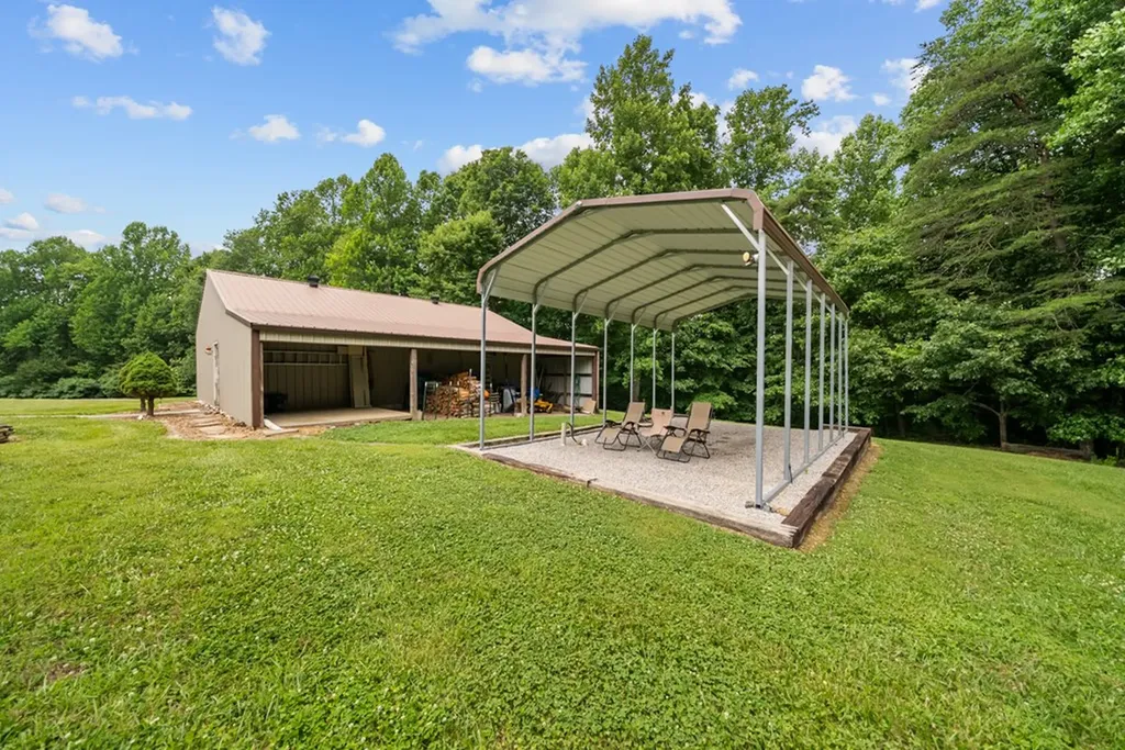 600 Dave Garrett Road Crossville TN 38571