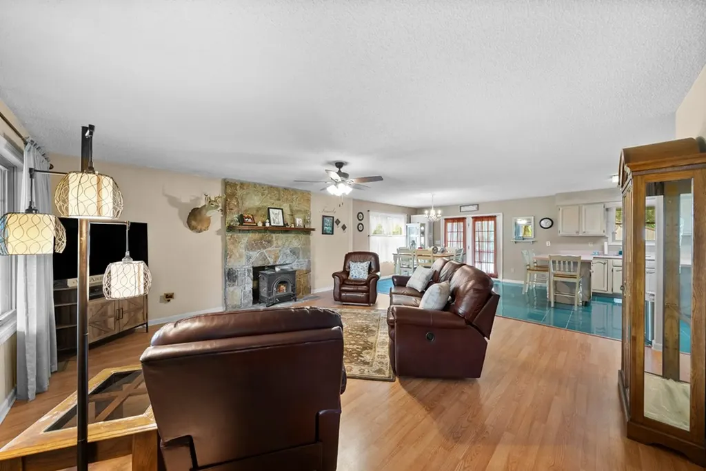 600 Dave Garrett Road Crossville TN 38571