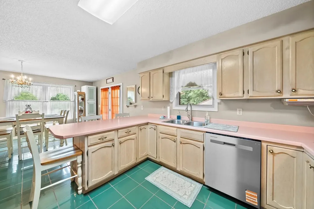 600 Dave Garrett Road Crossville TN 38571
