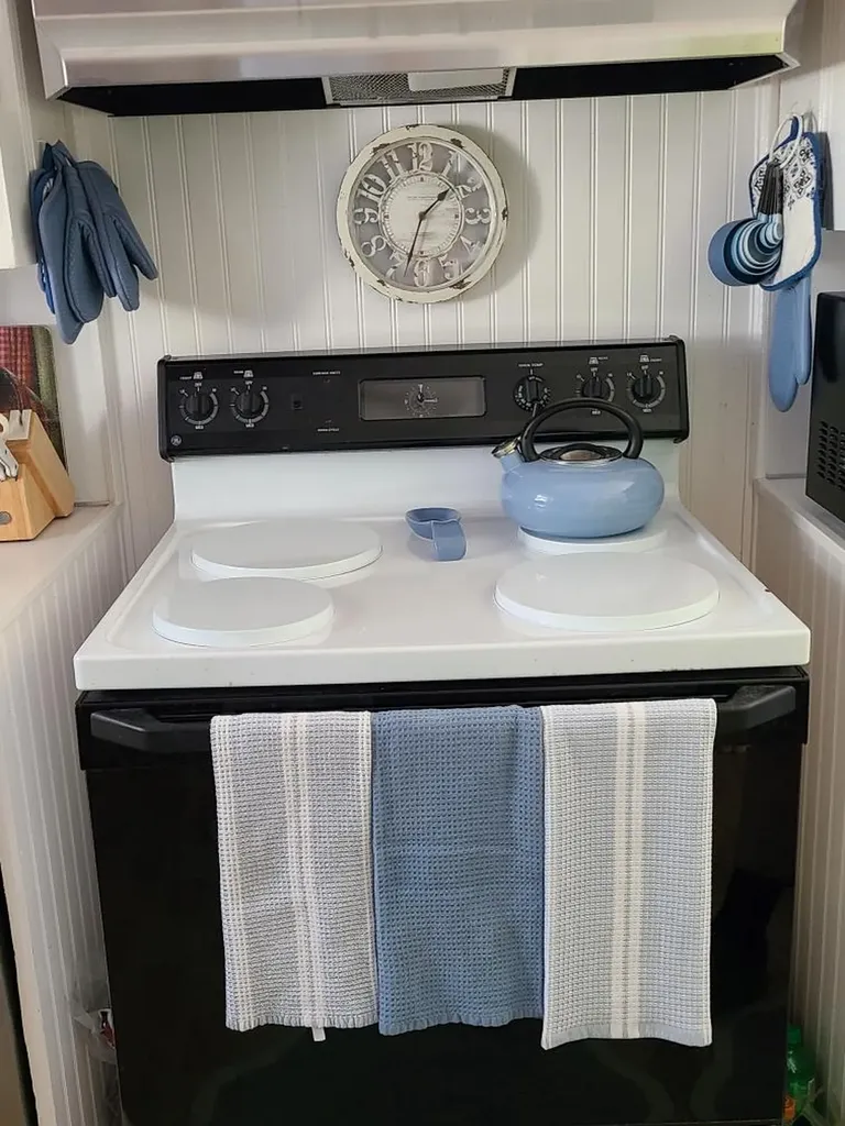 455 Jennings Creek Highway Gainesboro TN 38562