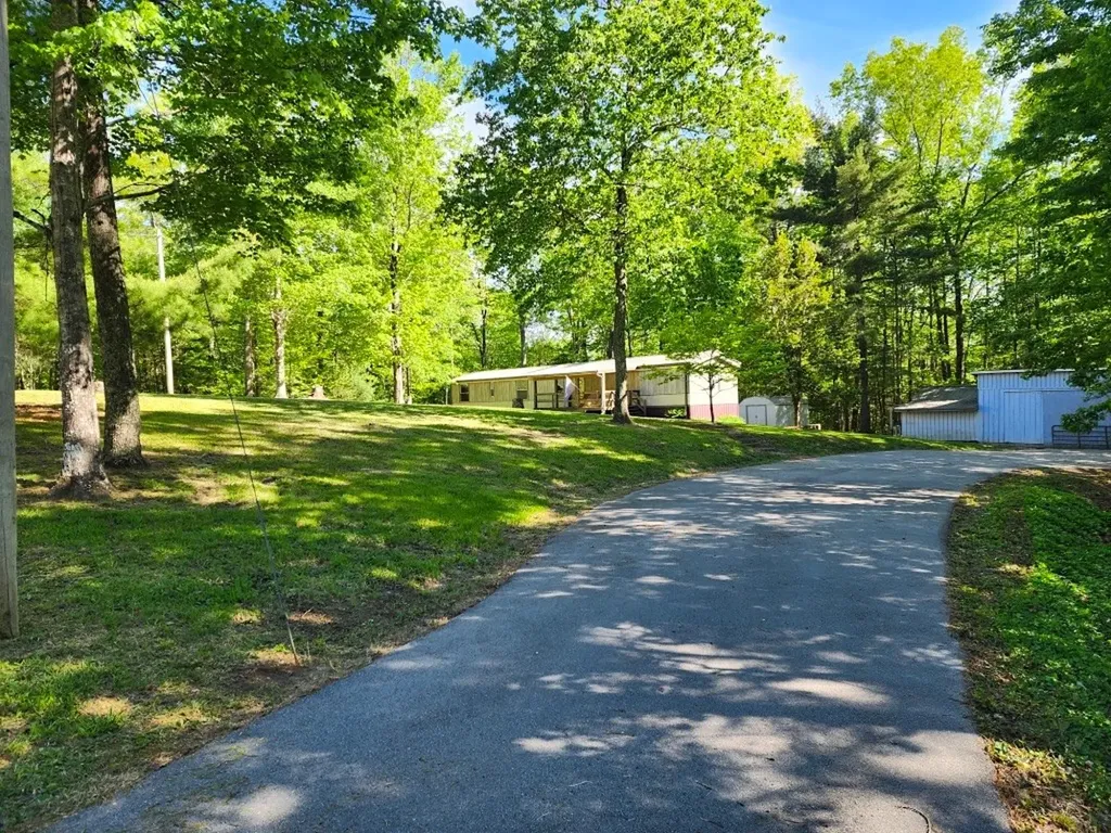 2780 Leatherwood Ford Road Jamestown TN 38556