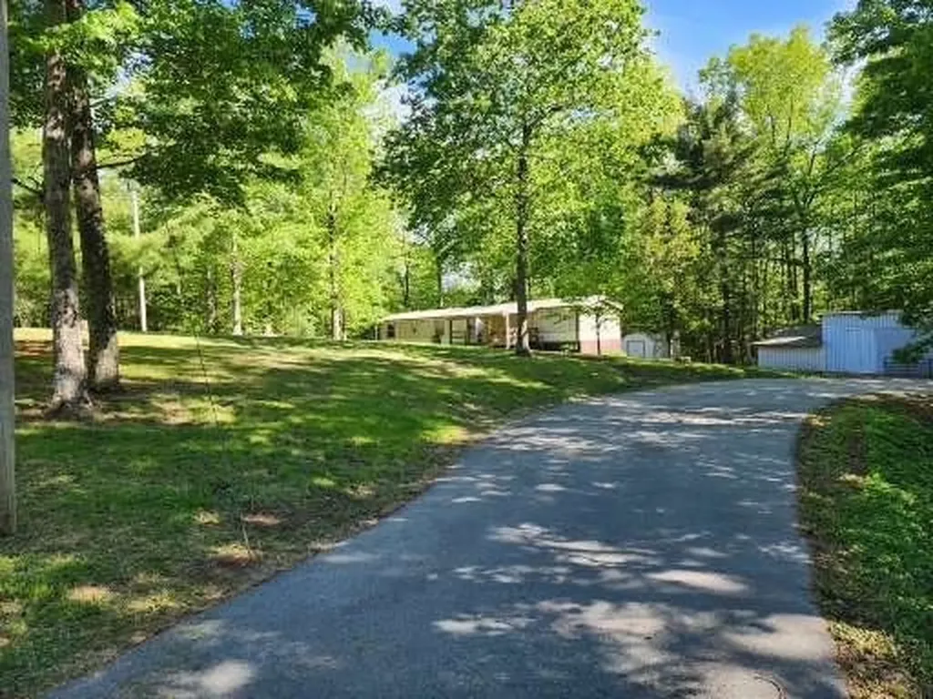2780 Leatherwood Ford Road Jamestown TN 38556