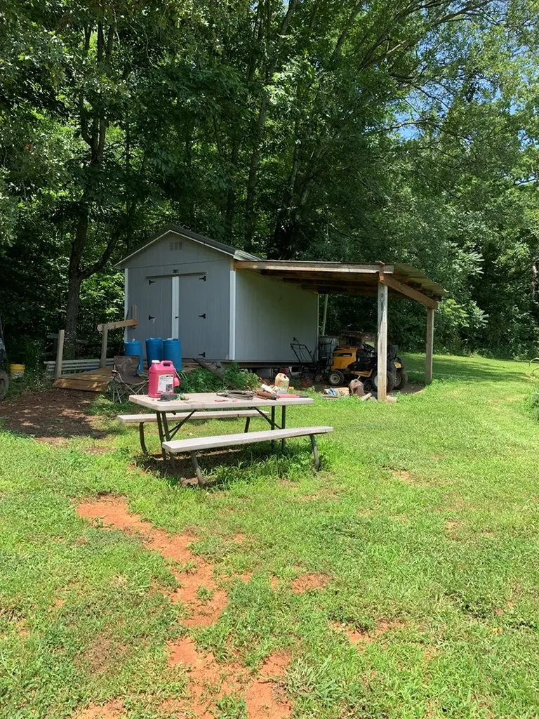 282 Hootenauger Road Sparta TN 38583