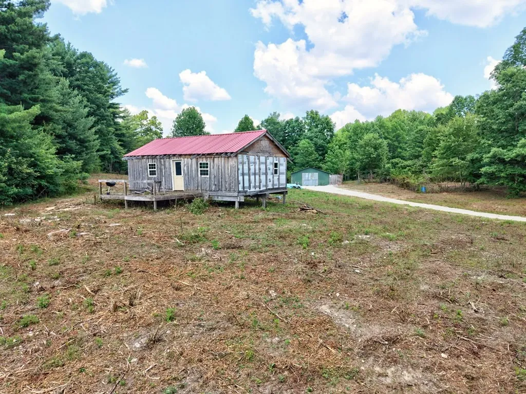 36ACRES Kentucky Drive Crossville TN 38572