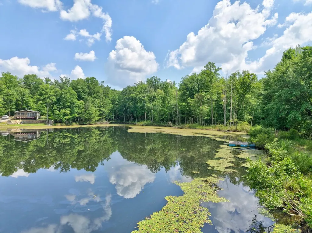 36ACRES Kentucky Drive Crossville TN 38572