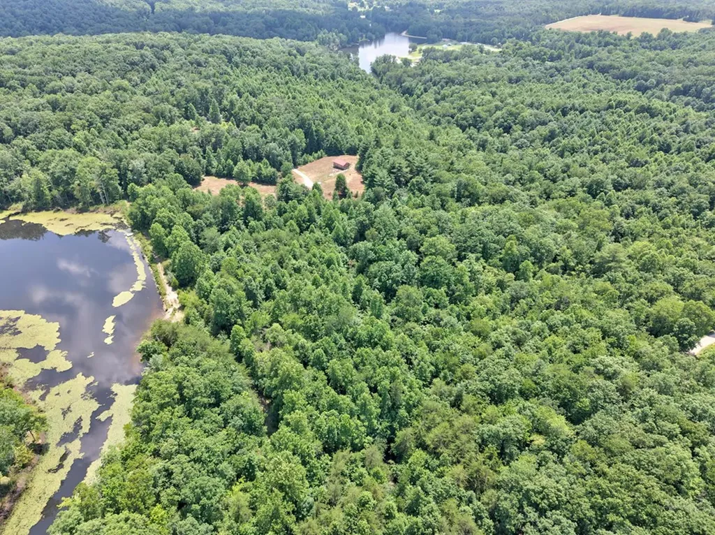 36ACRES Kentucky Drive Crossville TN 38572