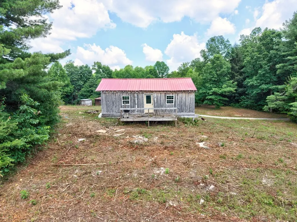 36ACRES Kentucky Drive Crossville TN 38572