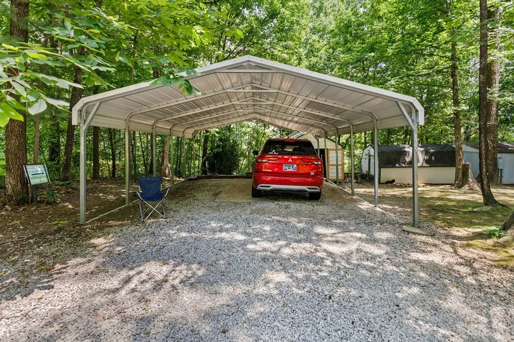 1305 Grivers Chapel Road Rockwood TN 37854