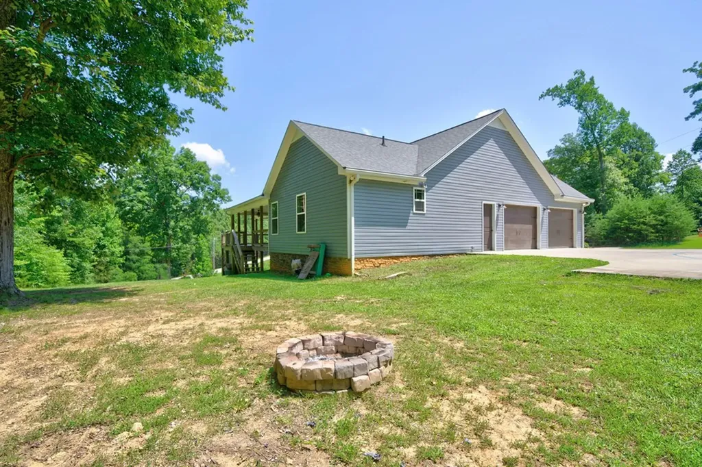 126 Christie Circle Cookeville TN 38501