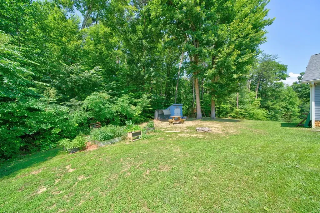 126 Christie Circle Cookeville TN 38501