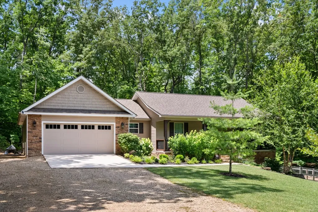 4117 Chica Road Crossville TN 38572