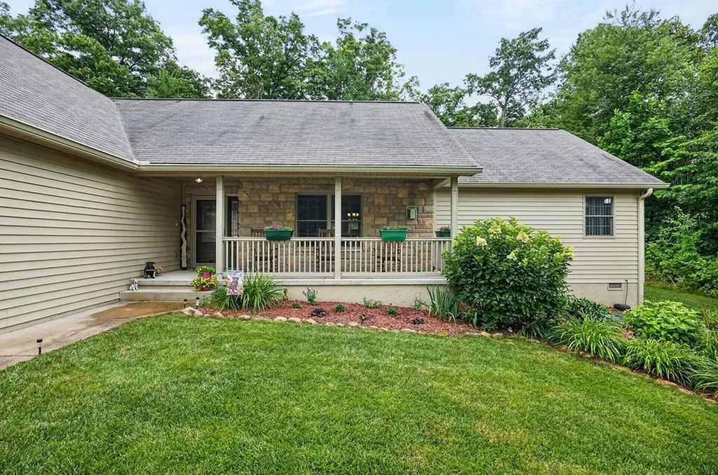 144 Windsor Road Crossville TN 38558