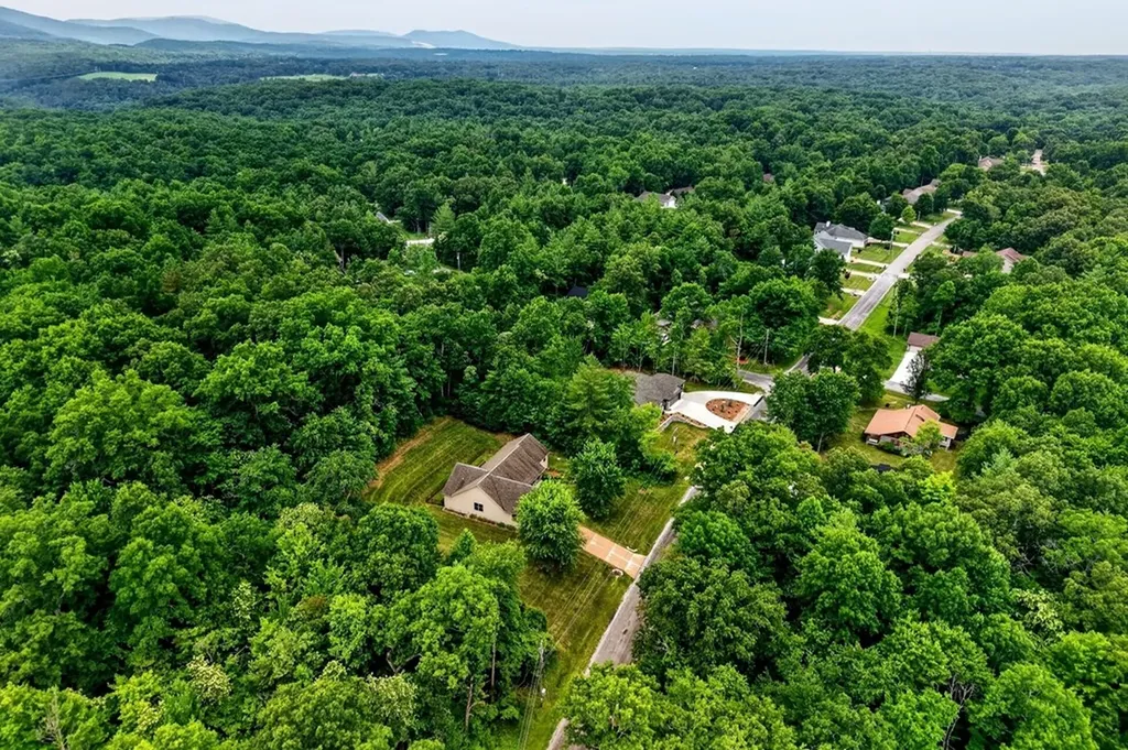 144 Windsor Road Crossville TN 38558