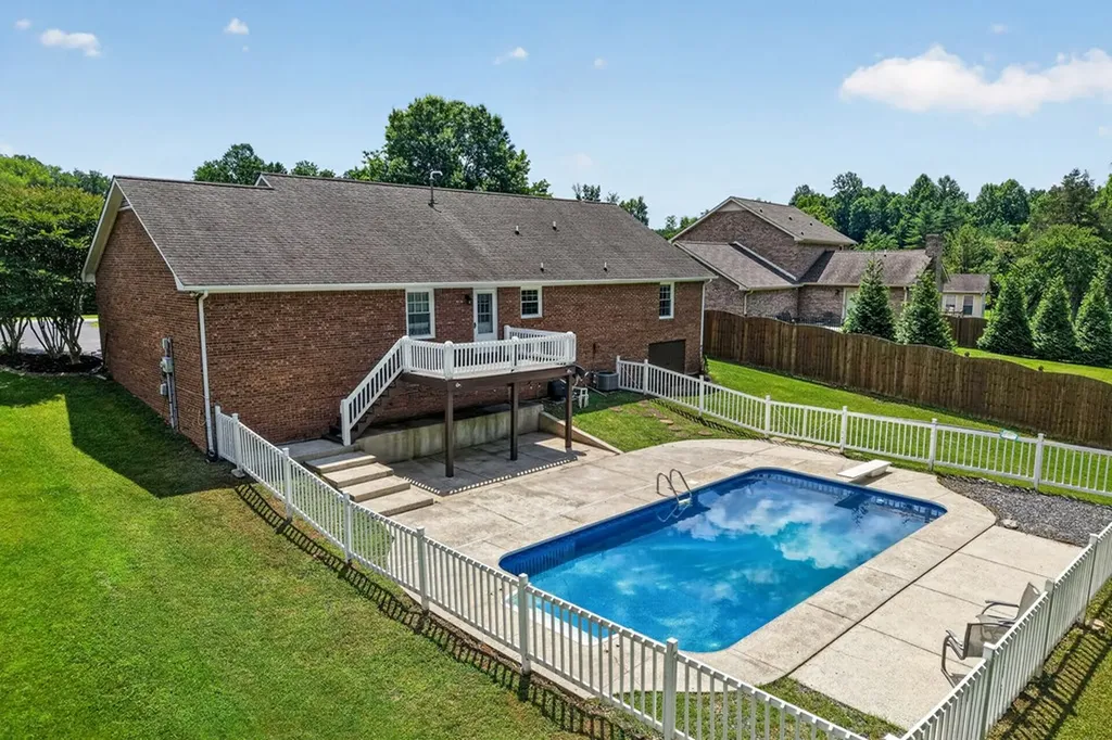 524 Fisk Road Cookeville TN 38501