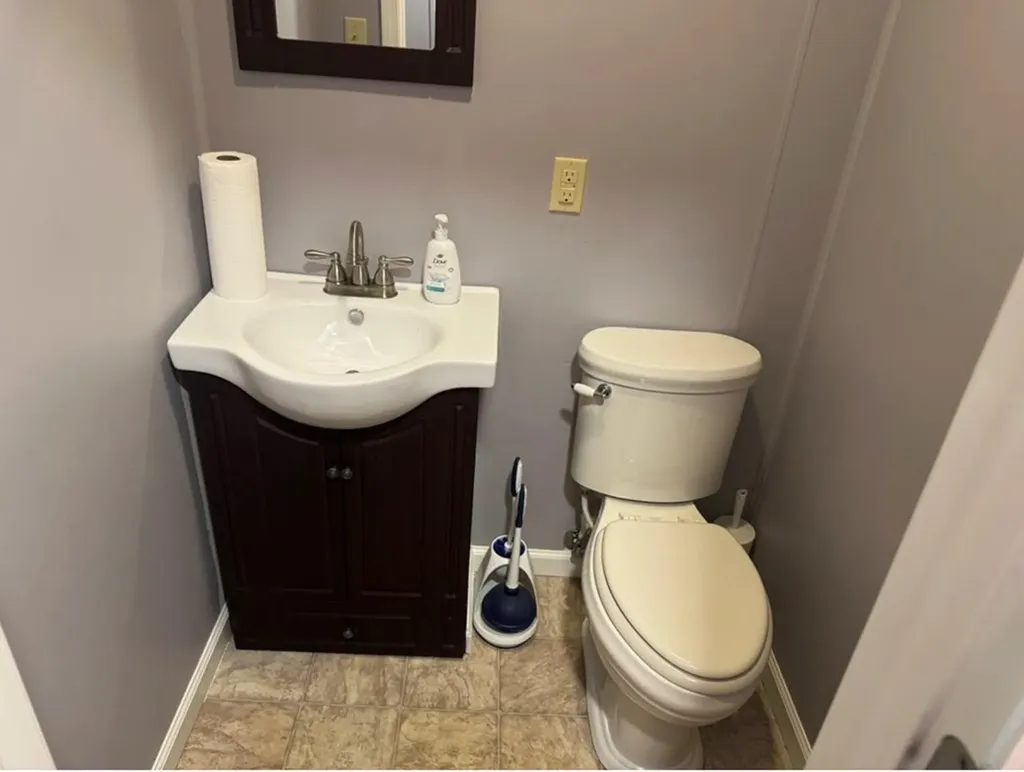 107 S Washington Cookeville TN 38501