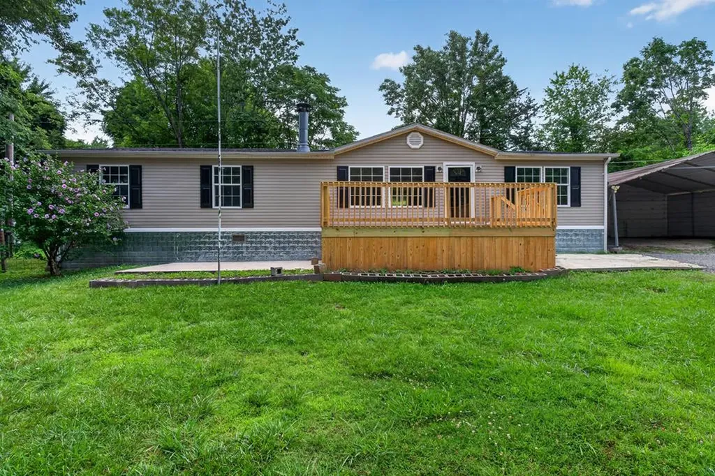 5409 Bartlett Road Cookeville TN 38501