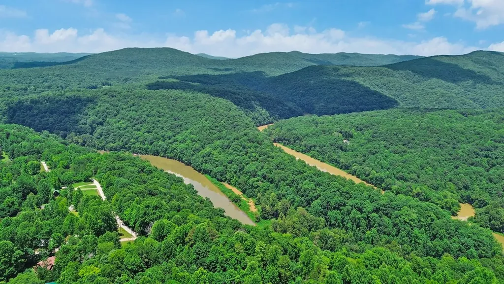 517 Big Sky Road Jamestown TN 38556