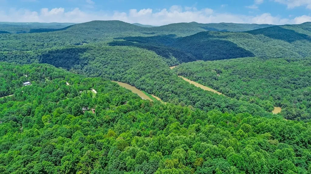 517 Big Sky Road Jamestown TN 38556