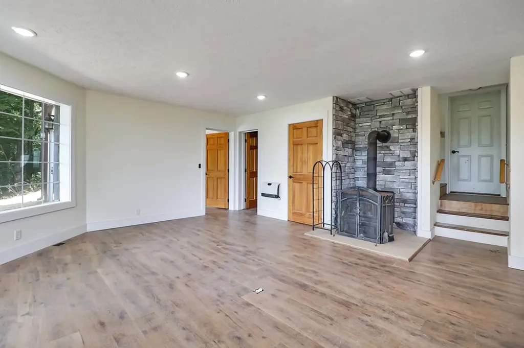 517 Big Sky Road Jamestown TN 38556