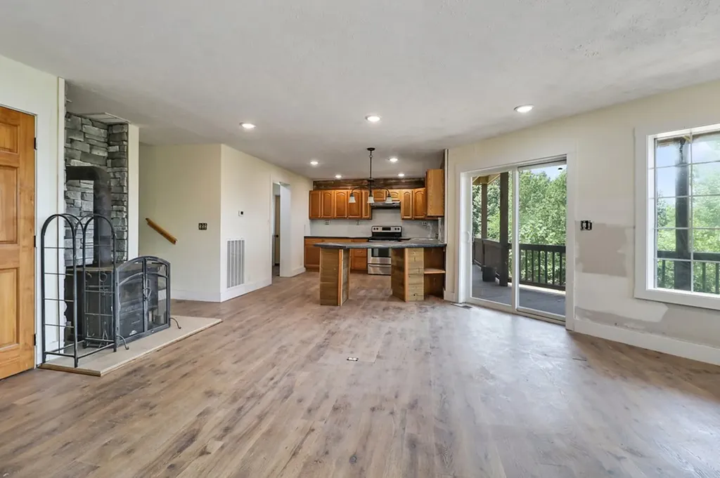 517 Big Sky Road Jamestown TN 38556