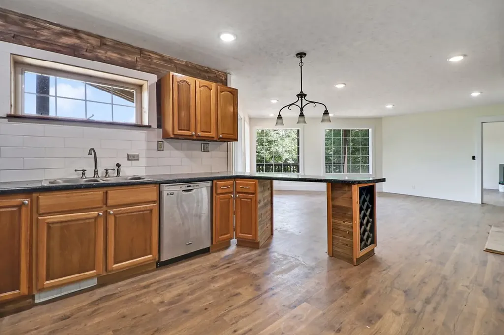 517 Big Sky Road Jamestown TN 38556
