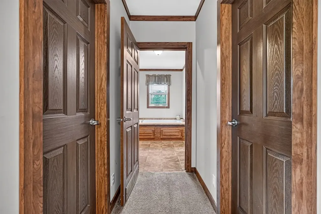 295 Narrow Way Crossville TN 38572