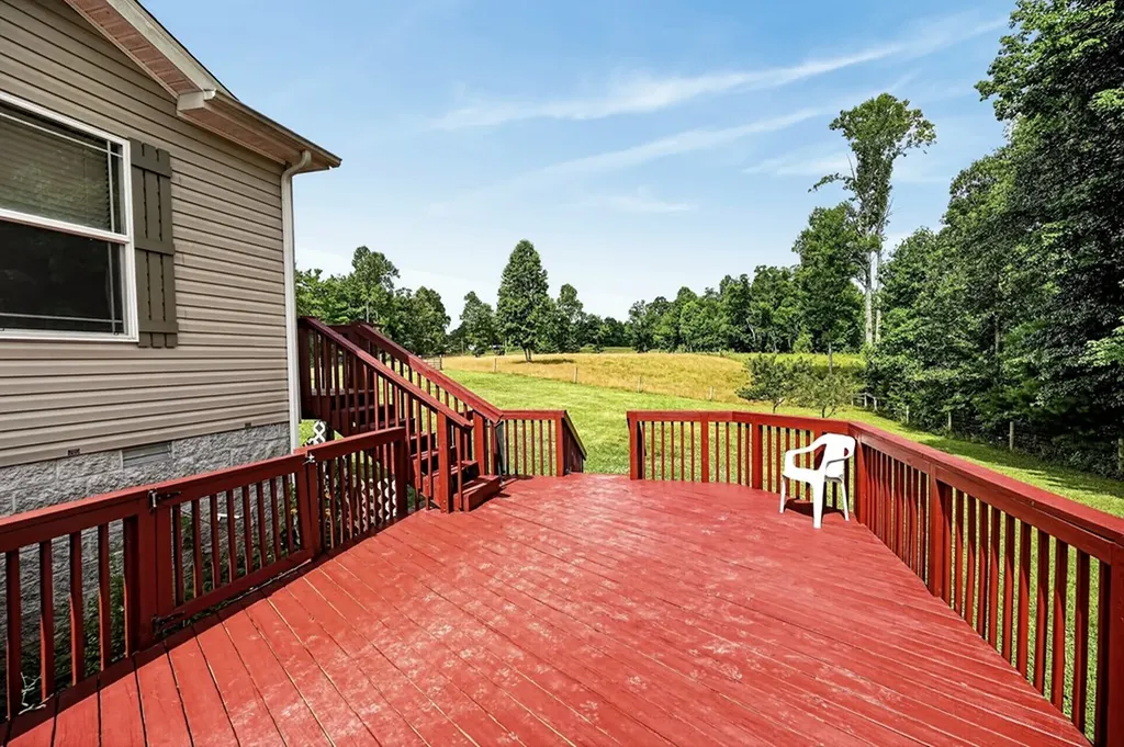 295 Narrow Way Crossville TN 38572
