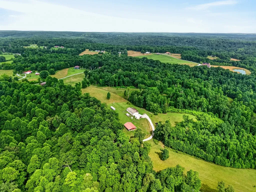 295 Narrow Way Crossville TN 38572