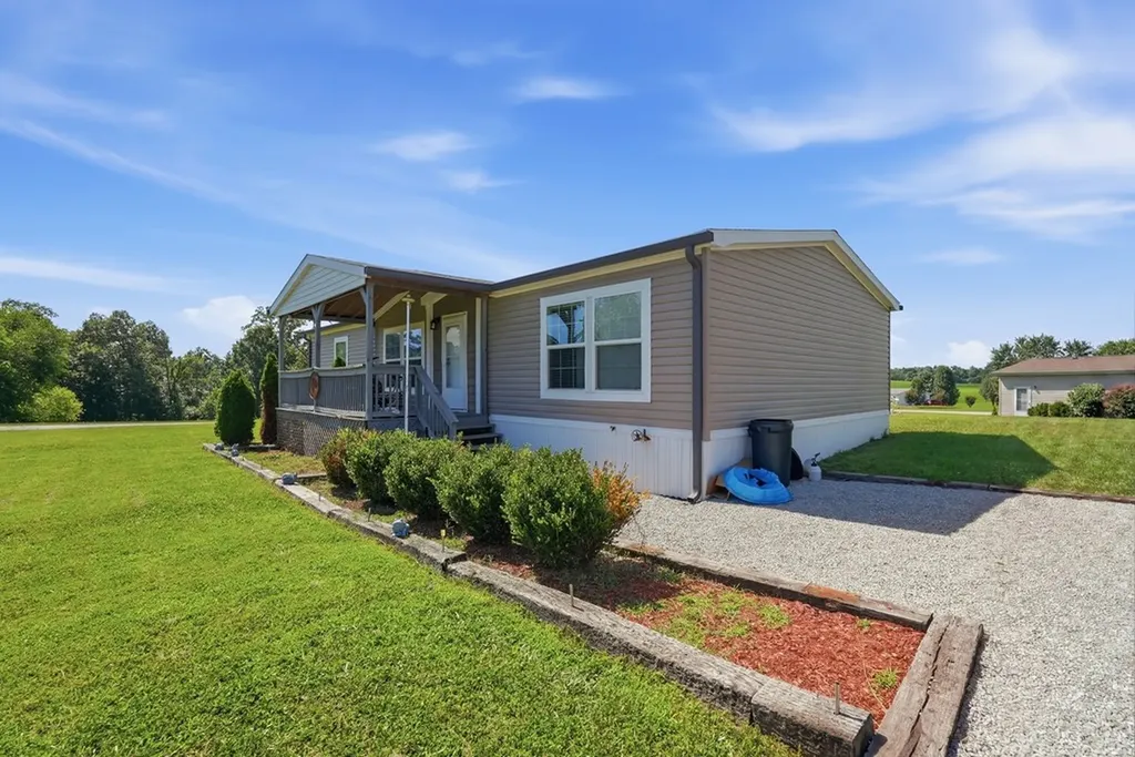 139 Falls View Road Sparta TN 353