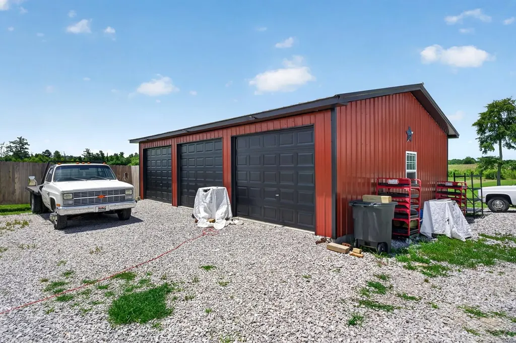 14706 Old Kentucky Road Sparta TN 38583